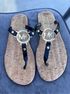 Michael Kors Charm Jelly Cork Thong Sandals SZ 8